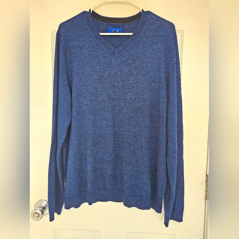 Apt. 9 Blue V-Neck Sweater Lightweight Knit. Seriously Soft. XL